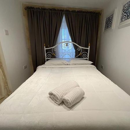 Charming 200 Year Old Cottage With Yard Żabbar Dış mekan fotoğraf